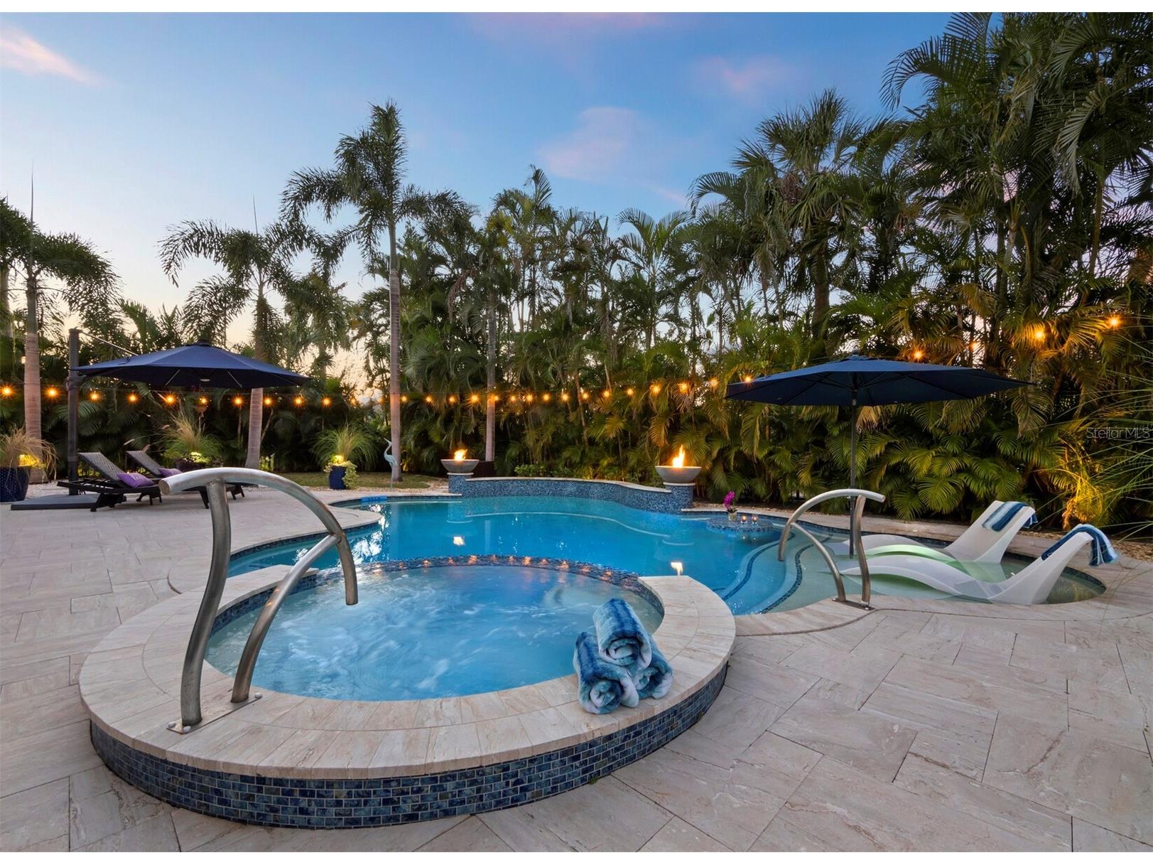 651 Broadway Street Longboat Key FL 34228 A4672952 image11