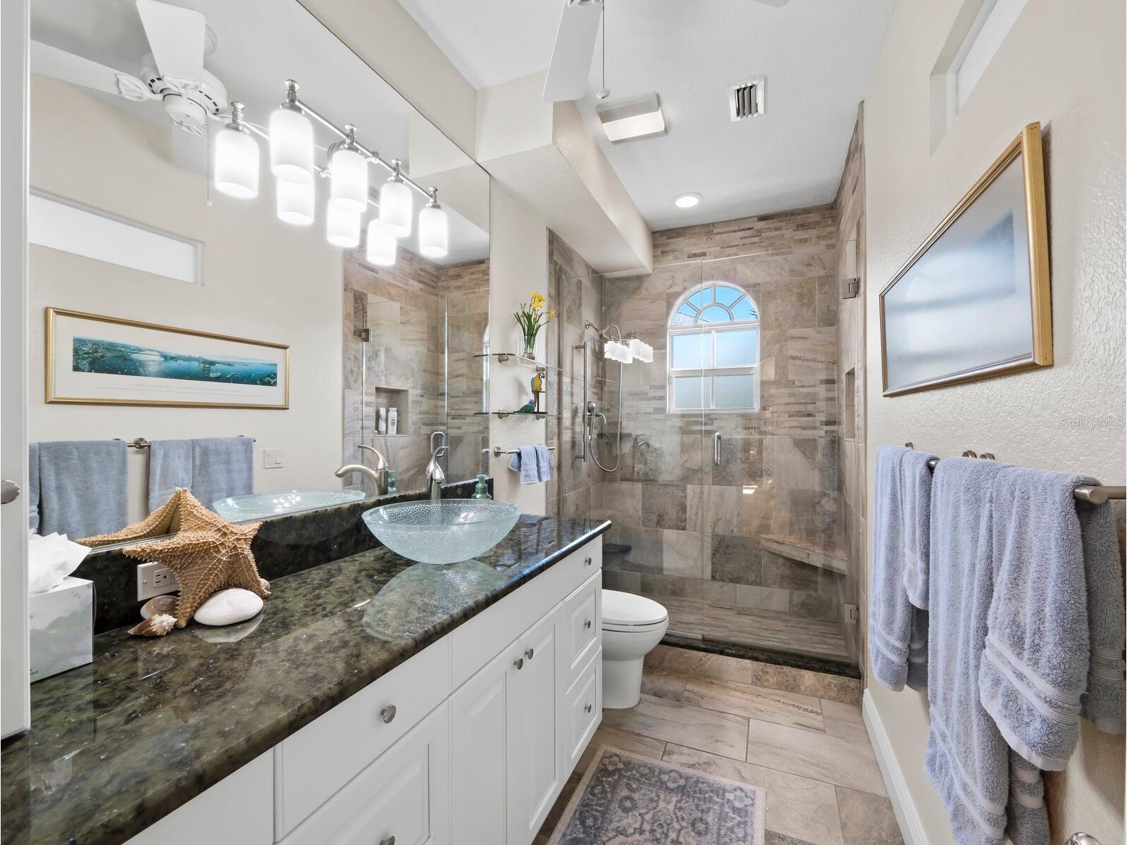 651 Broadway Street Longboat Key FL 34228 A4672952 image25