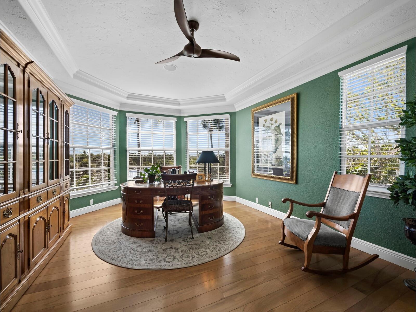 651 Broadway Street Longboat Key FL 34228 A4672952 image27