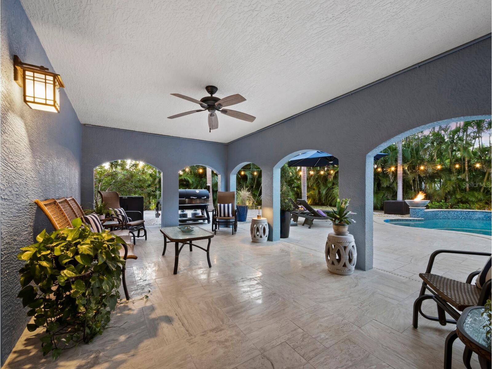 651 Broadway Street Longboat Key FL 34228 A4672952 image36