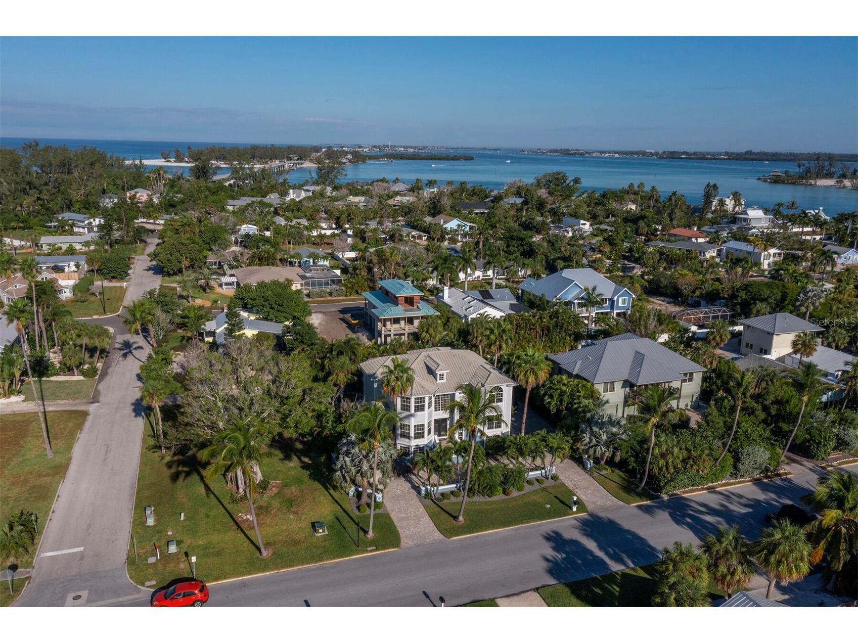 651 Broadway Street Longboat Key FL 34228 A4672952 image51