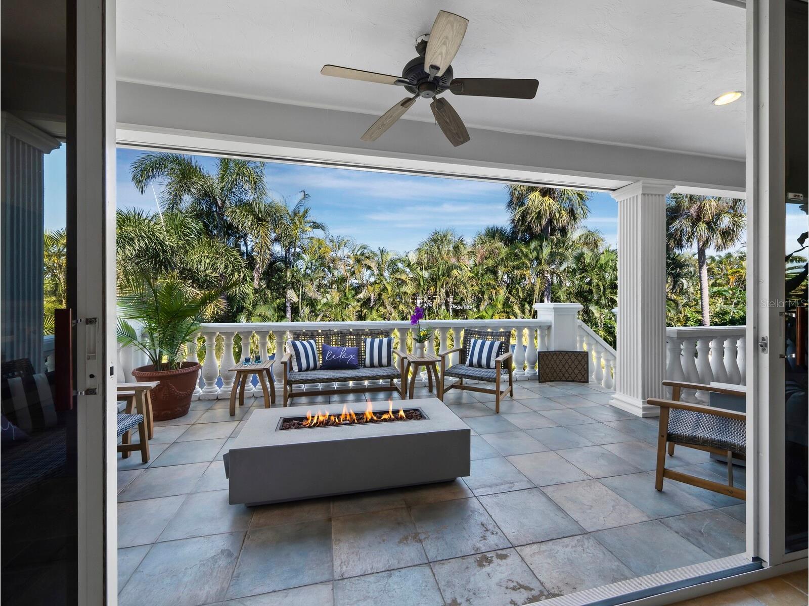 651 Broadway Street Longboat Key FL 34228 A4672952 image8