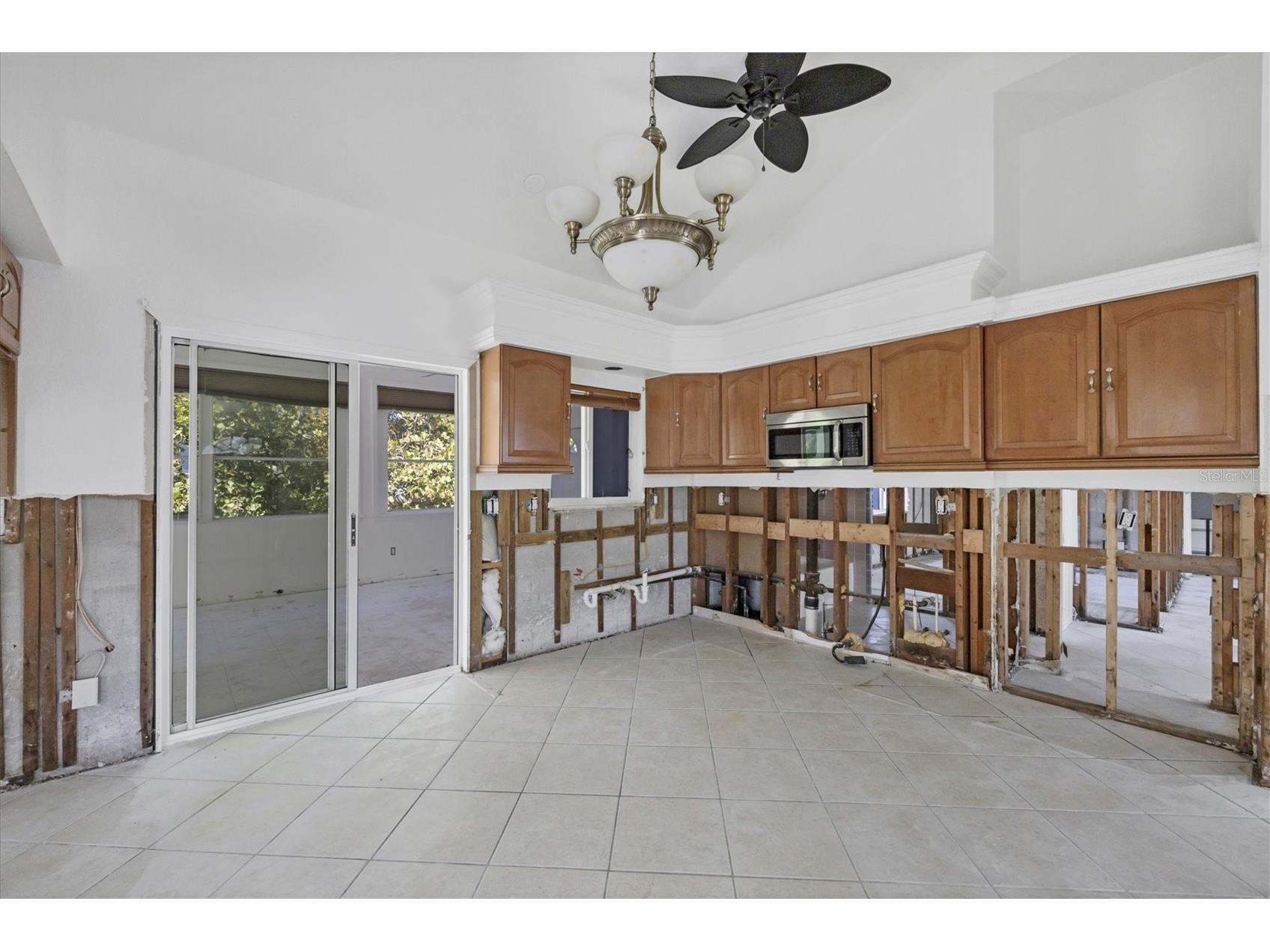 651 Jungle Queen Way Longboat Key FL 34228 A4680514 image21