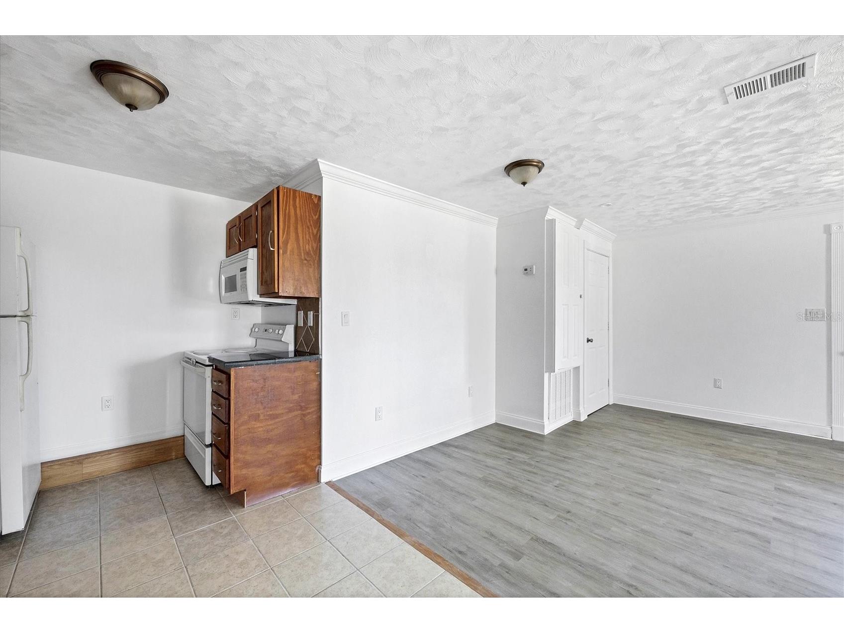 651 Jungle Queen Way Longboat Key FL 34228 A4680514 image34