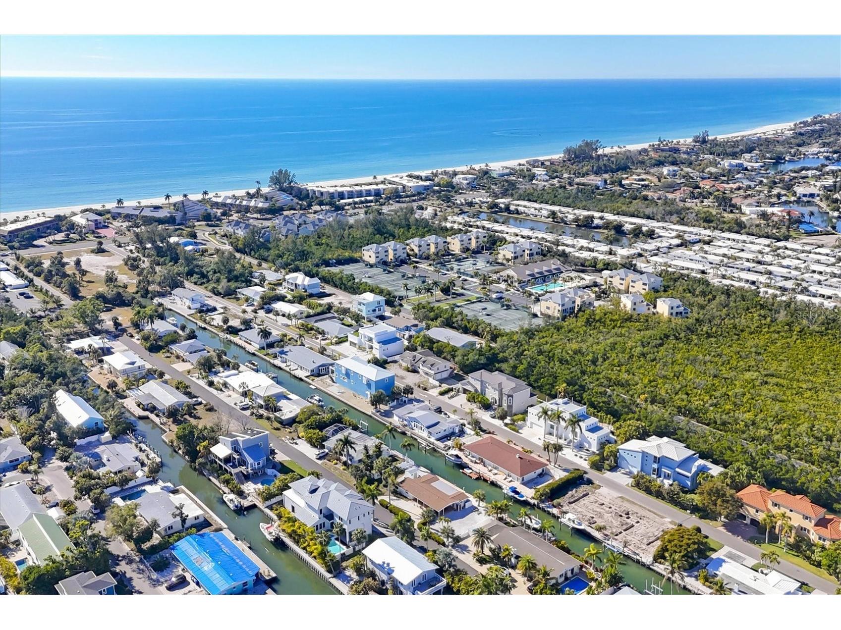 651 Jungle Queen Way Longboat Key FL 34228 A4680514 image4