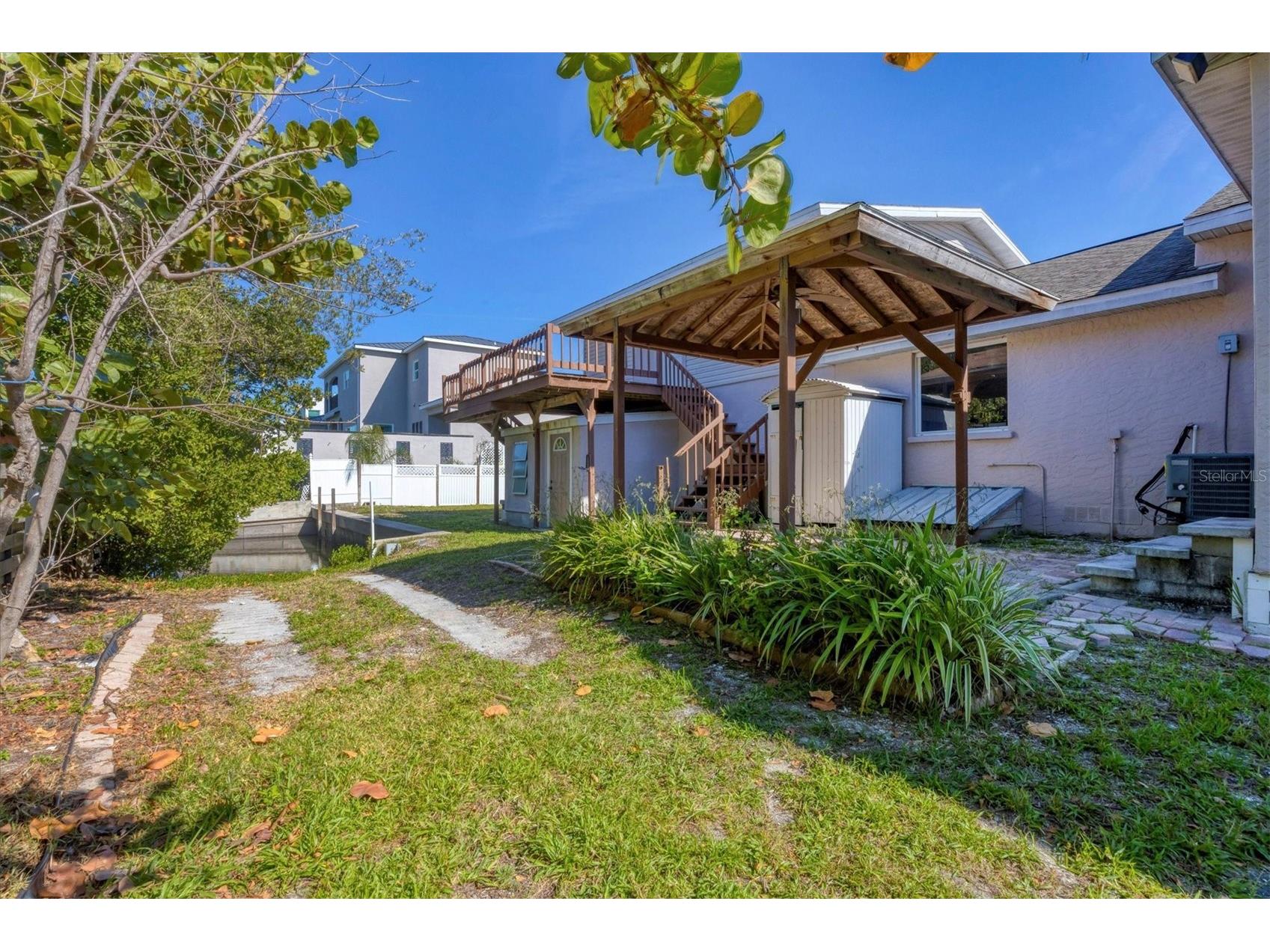 651 Jungle Queen Way Longboat Key FL 34228 A4680514 image40