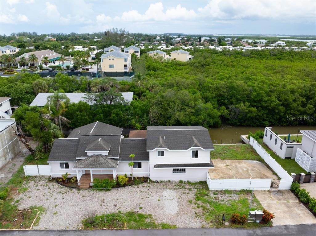 651 Jungle Queen Way Longboat Key FL 34228 U8252397 image3