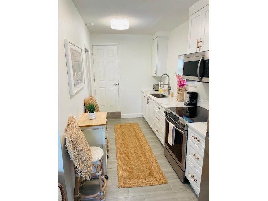 651 Madison Court Sarasota FL 34236 GC538888 image20