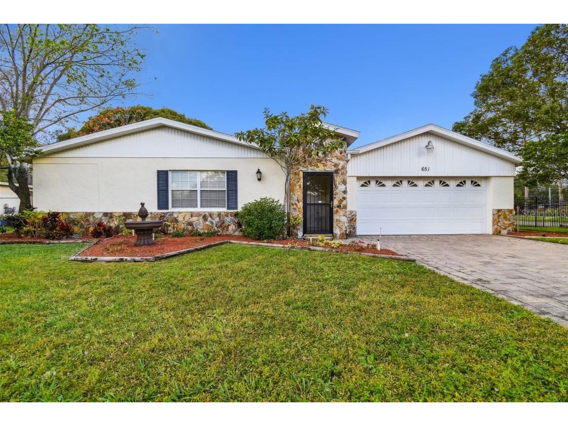 651 Pine Forest Drive Brandon FL 33511 U8181478 image1