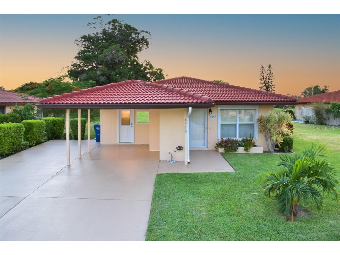 6510 Auburn Avenue Bradenton FL 34207 A4620553 image1