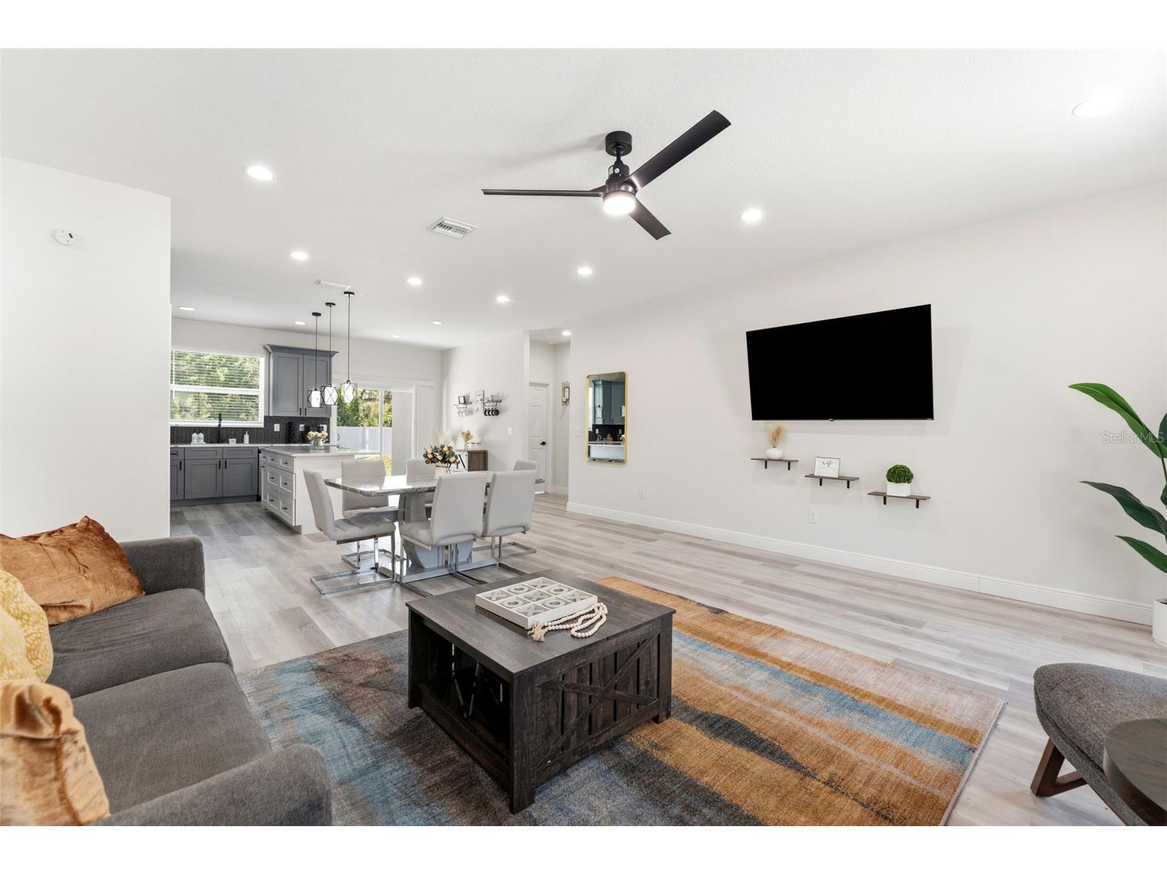 6510 E 25th Avenue Tampa FL 33619 TB8521643 image11