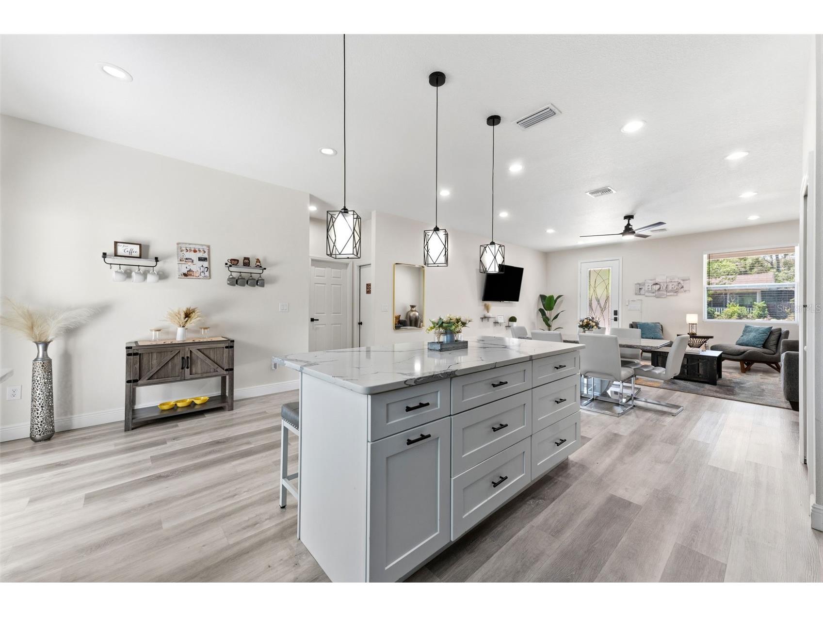 6510 E 25th Avenue Tampa FL 33619 TB8521643 image17