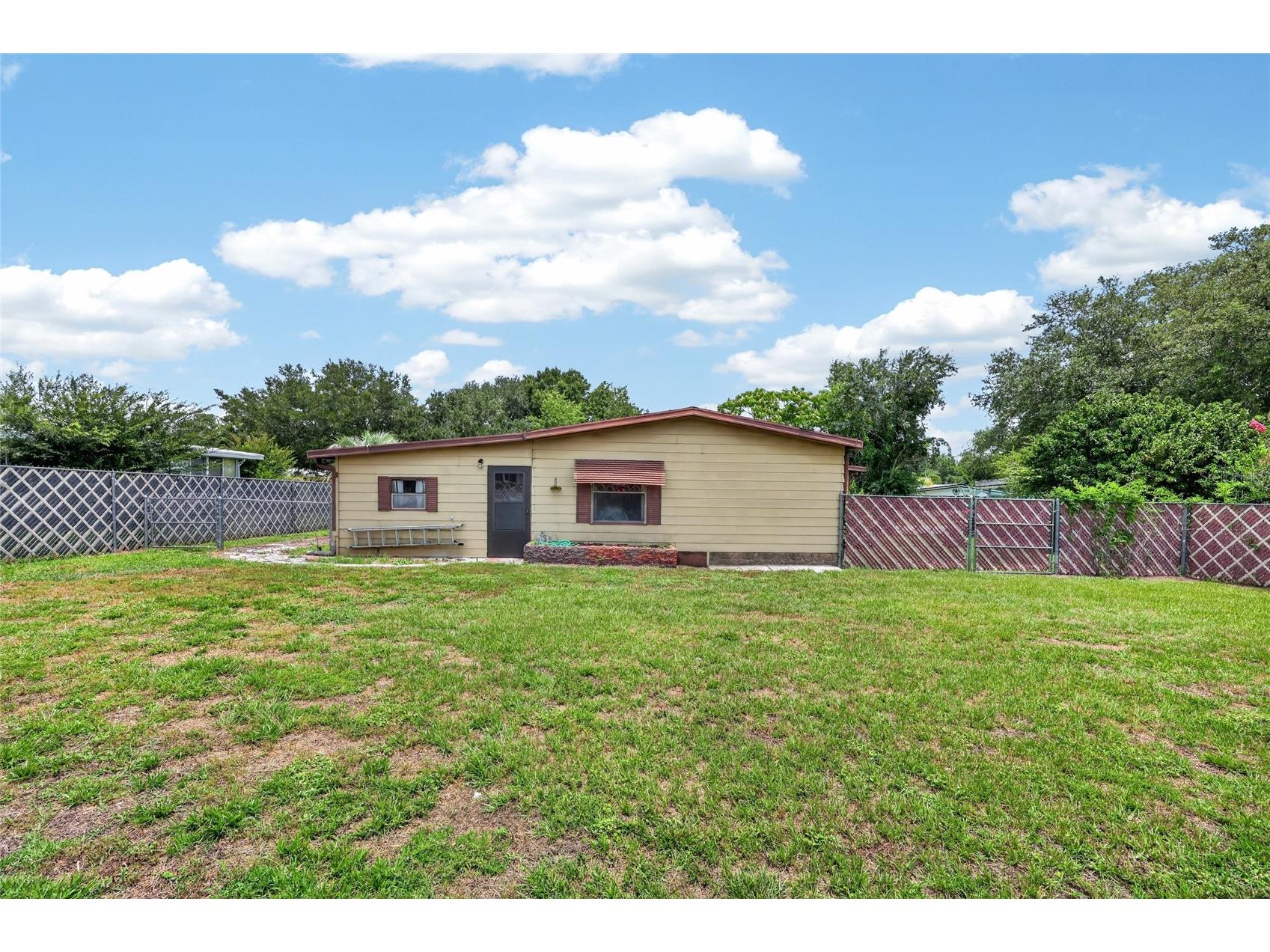 6510 NE 2nd Place Ocala FL 34470 OM727118 image34