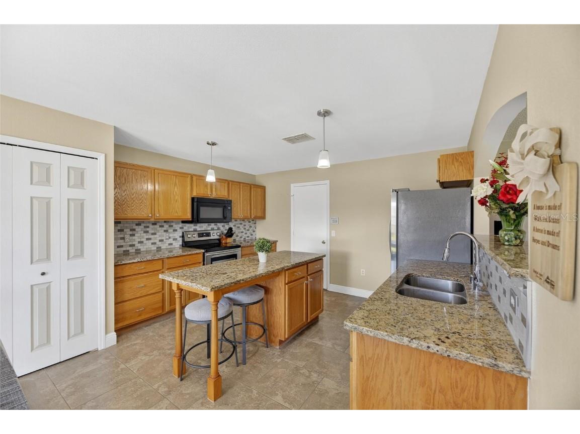 6510 Tabogi Trail Wesley Chapel FL 33545 TB8422528 image3