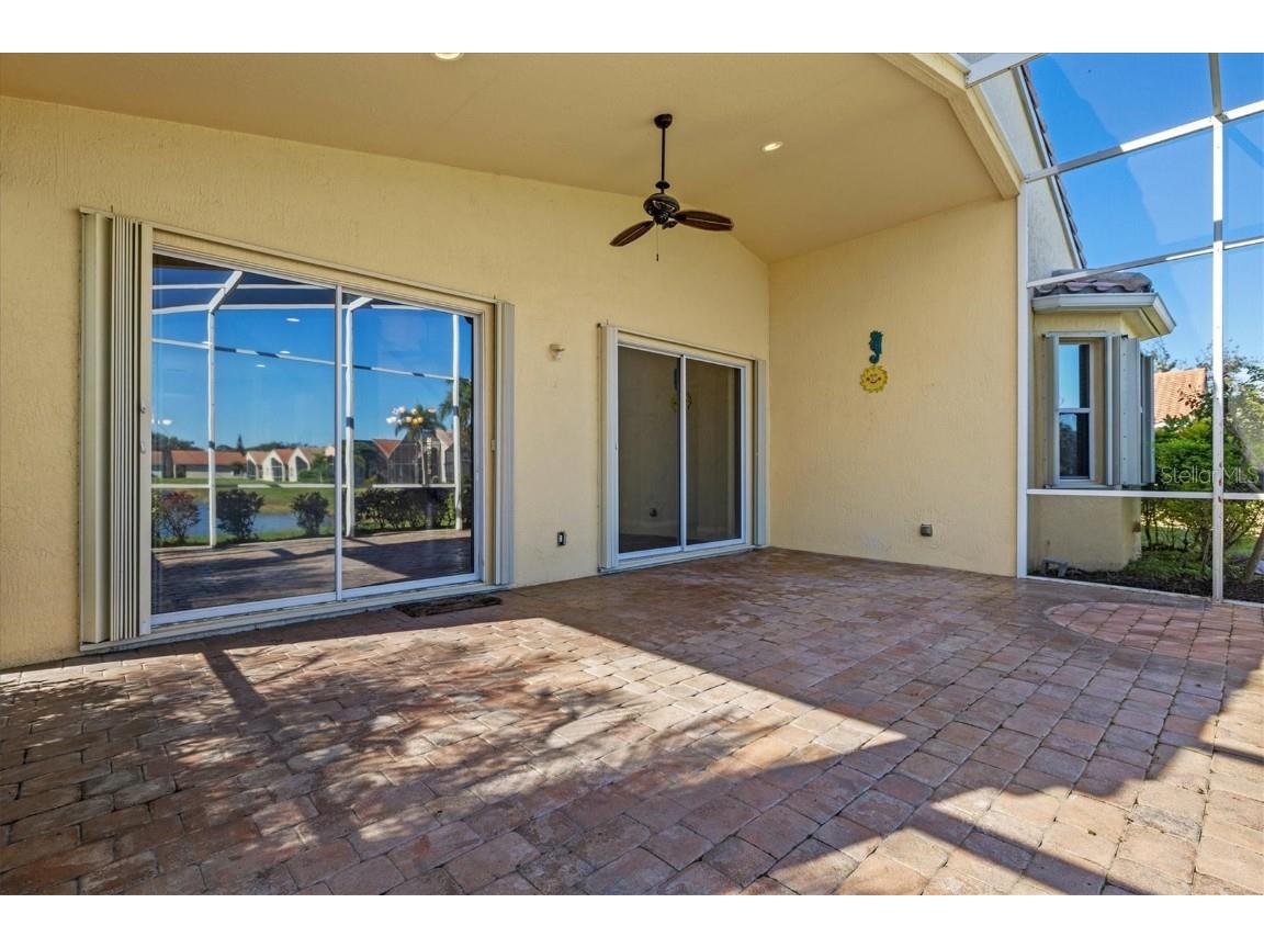 6511 43rd Court E Sarasota FL 34243 A4676546 image35