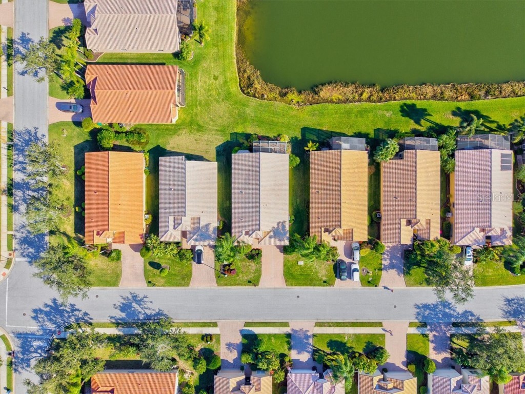 6511 43rd Court E Sarasota FL 34243 A4676546 image47