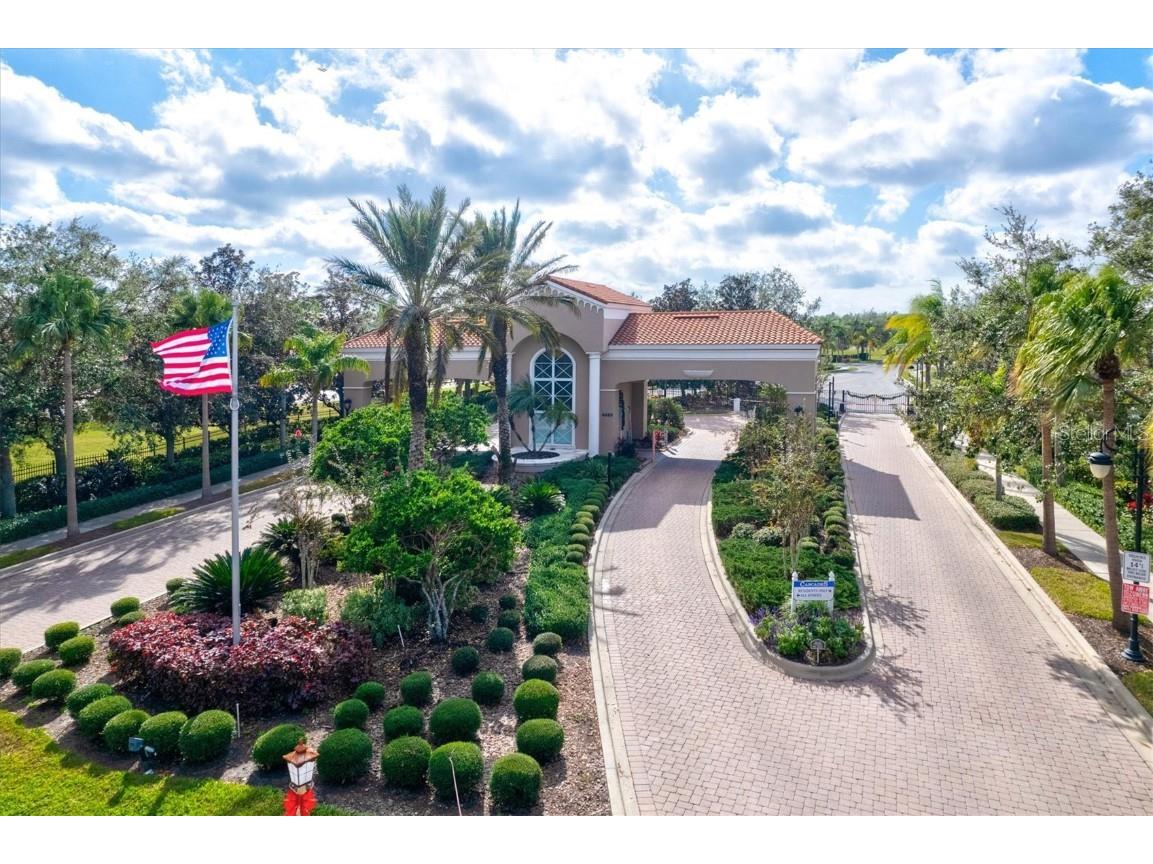 6511 43rd Court E Sarasota FL 34243 A4676546 image50