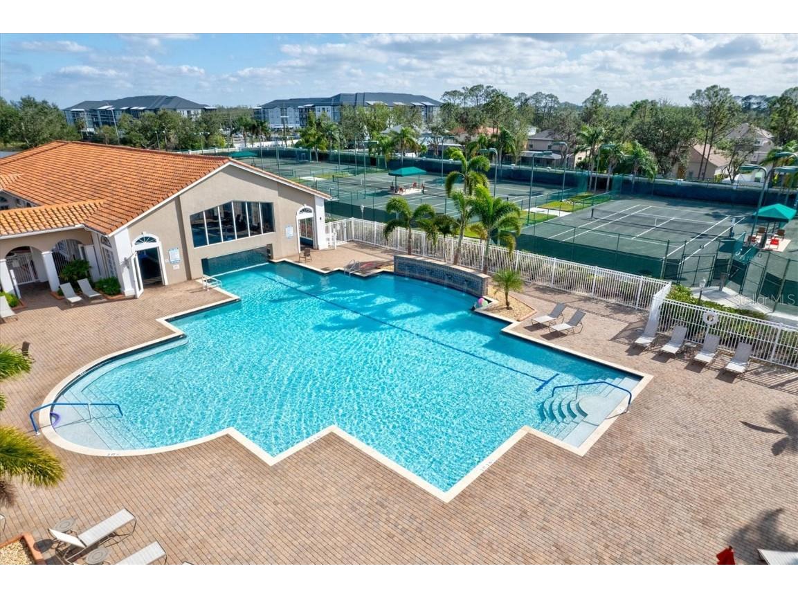 6511 43rd Court E Sarasota FL 34243 A4676546 image56