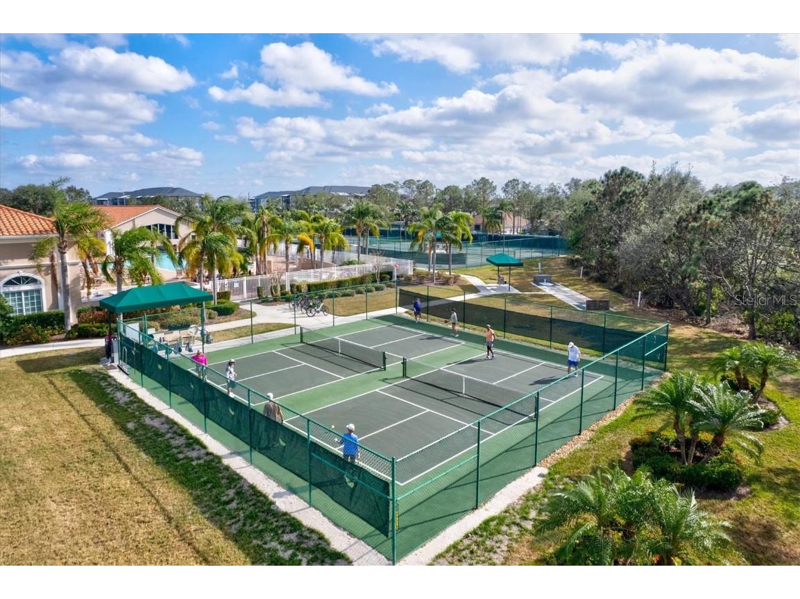 6511 43rd Court E Sarasota FL 34243 A4676546 image59