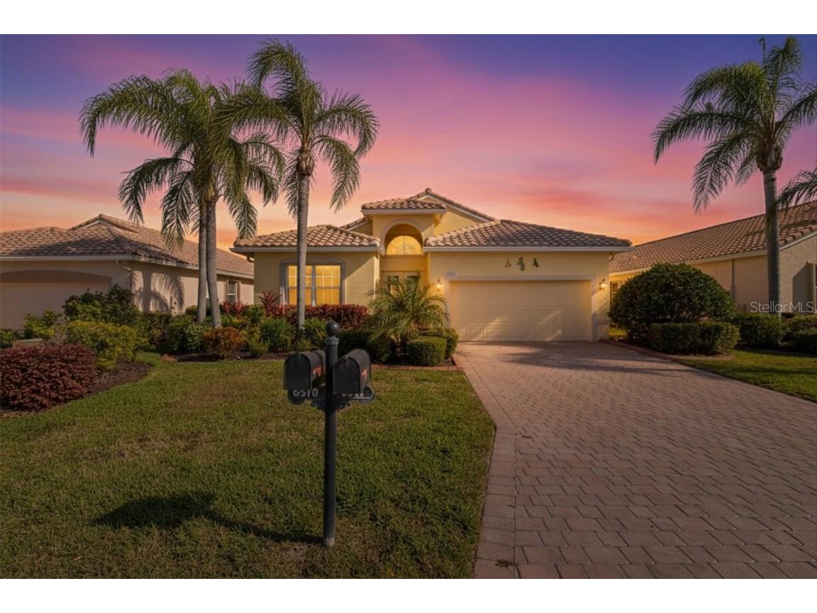 6511 43rd Court E Sarasota FL 34243 A4676546 image8