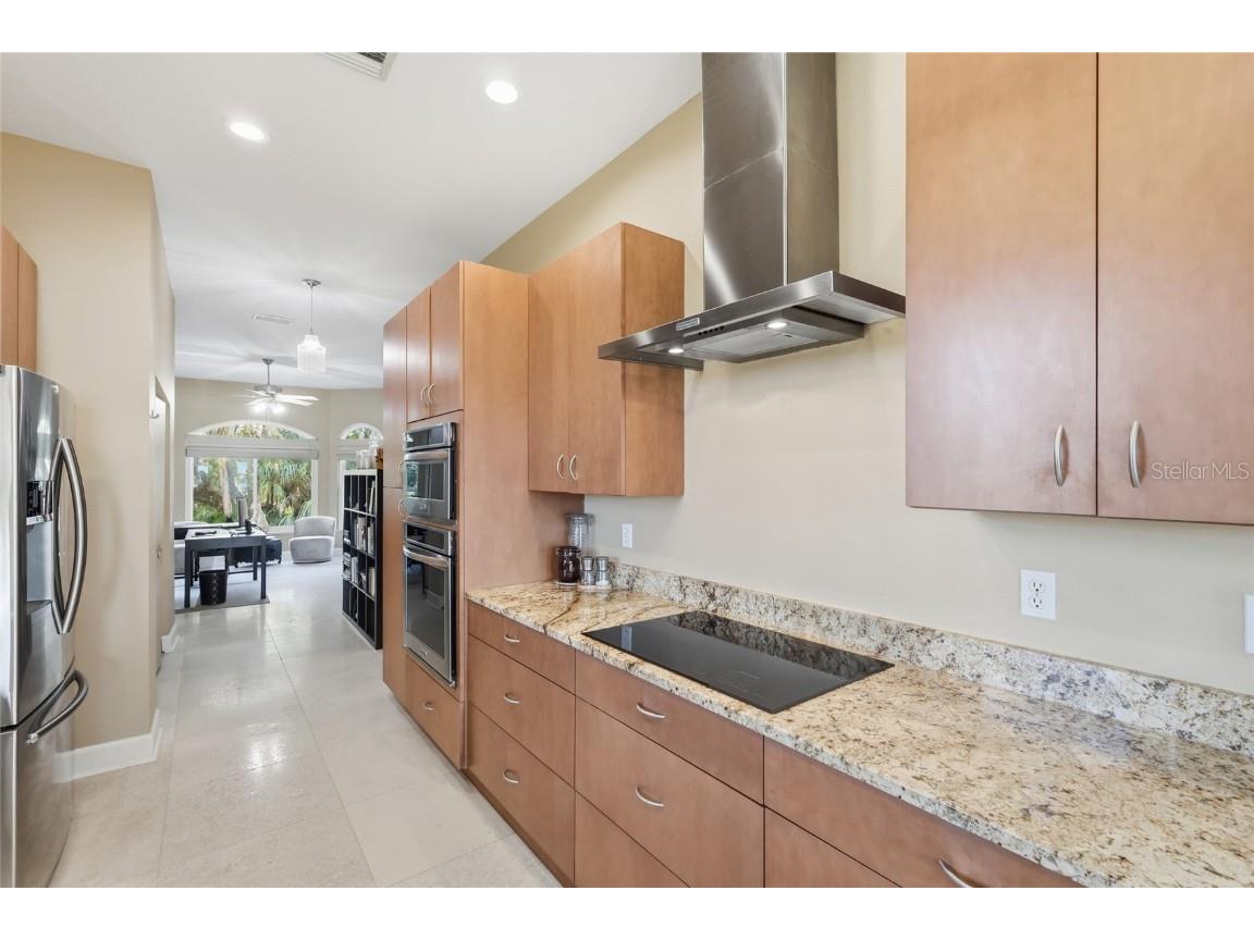 6511 Bayshore Road Palmetto FL 34221 A4673291 image21