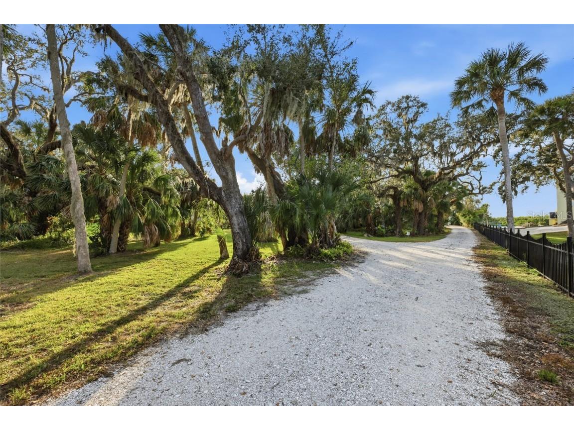 6511 Bayshore Road Palmetto FL 34221 A4673291 image5