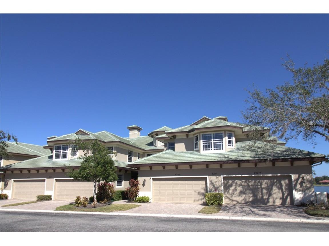 6511 Moorings Point Circle #102 Lakewood Ranch FL 34202 - LAKE UHLEIN A4558274 image1
