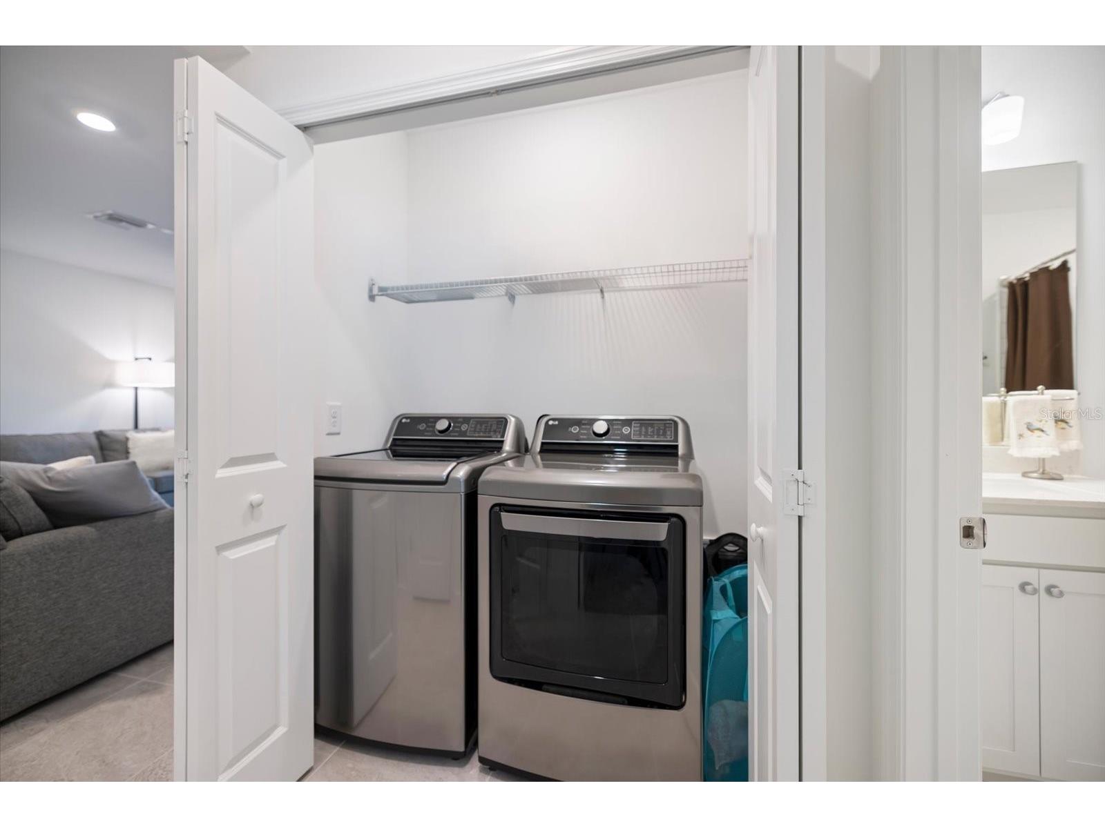 6511 Silverstar Drive Sarasota FL 34240 A4663601 image31