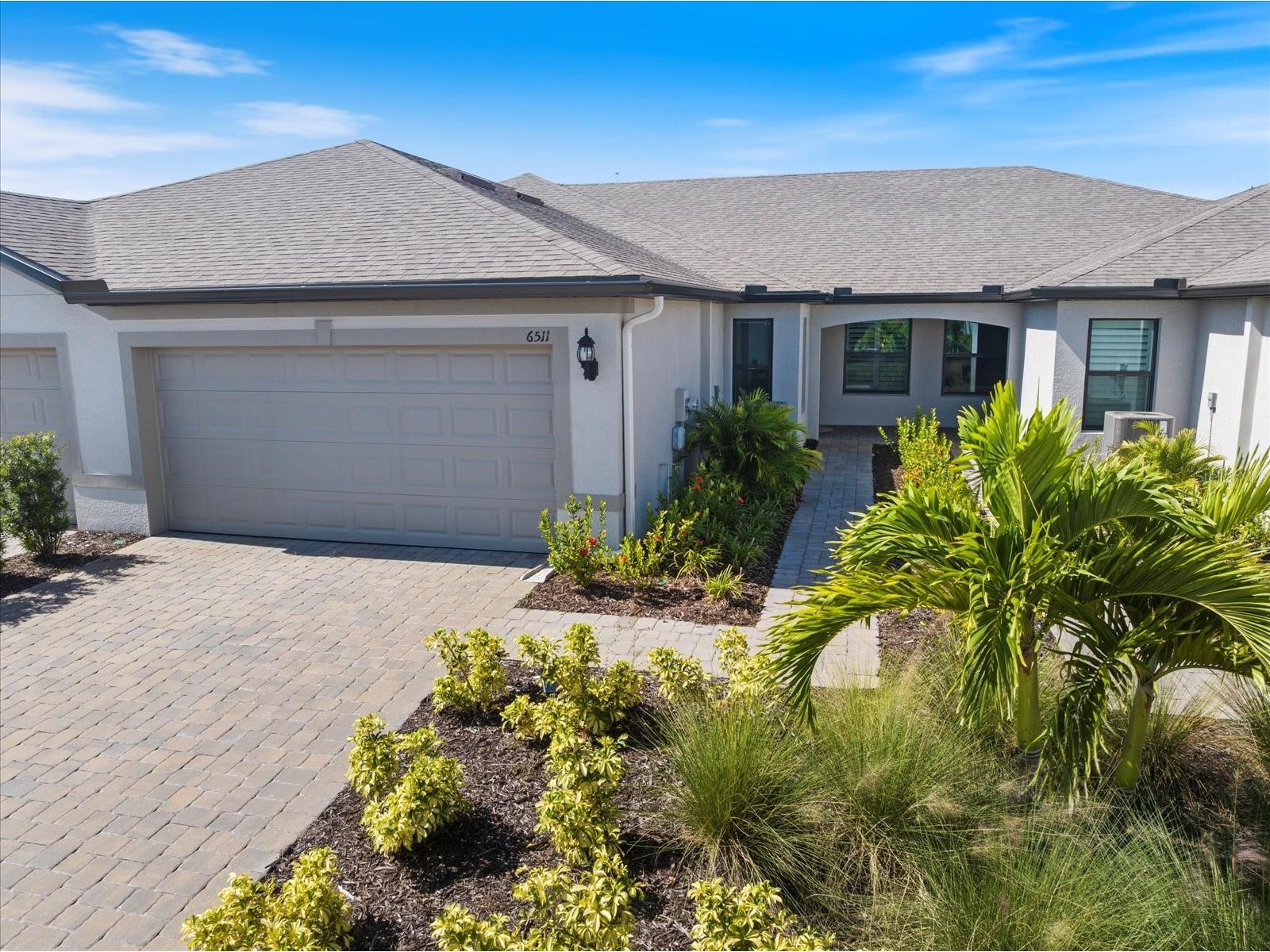 6511 Silverstar Drive Sarasota FL 34240 A4685176 image1