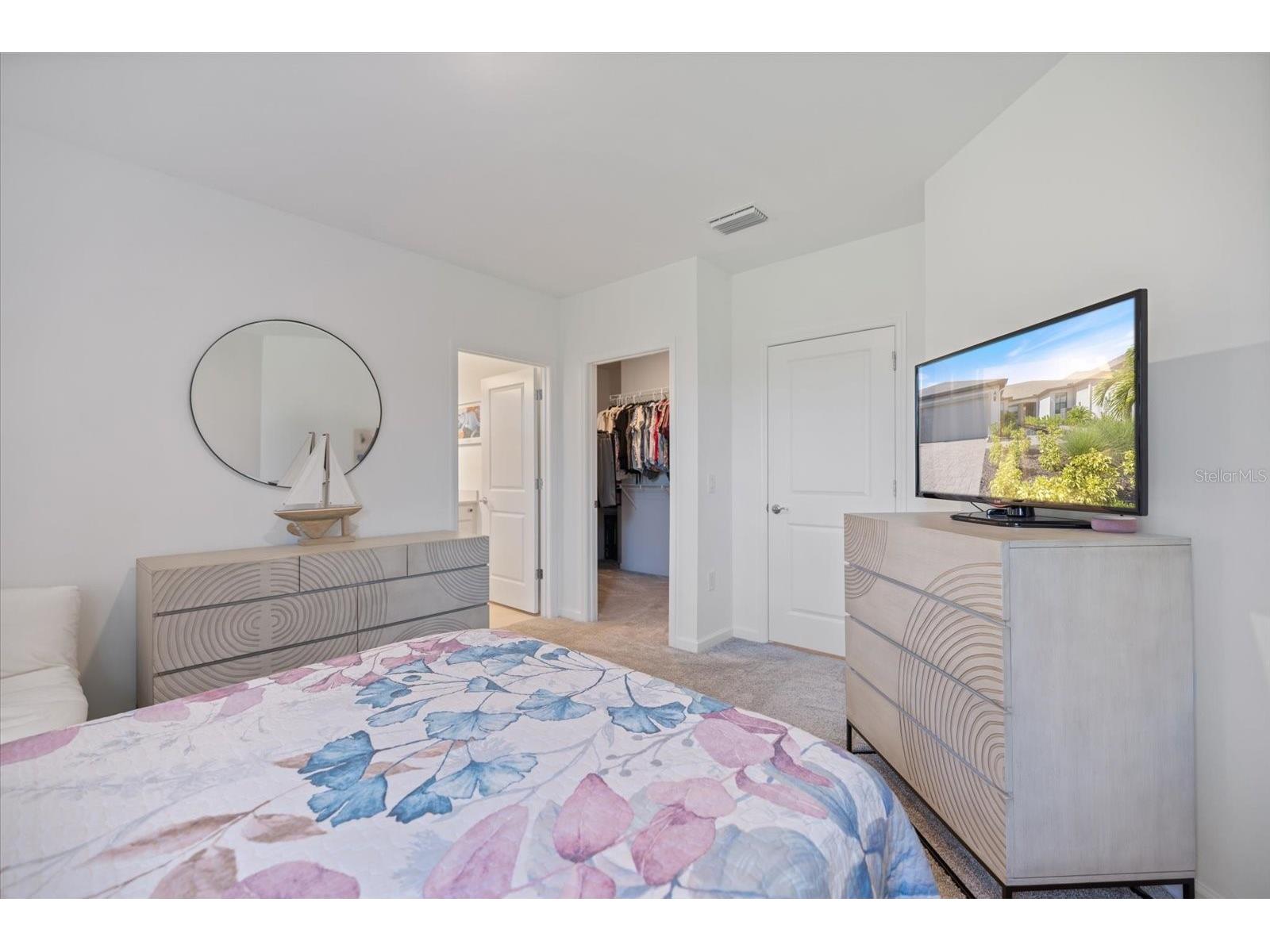 6511 Silverstar Drive Sarasota FL 34240 A4685176 image28