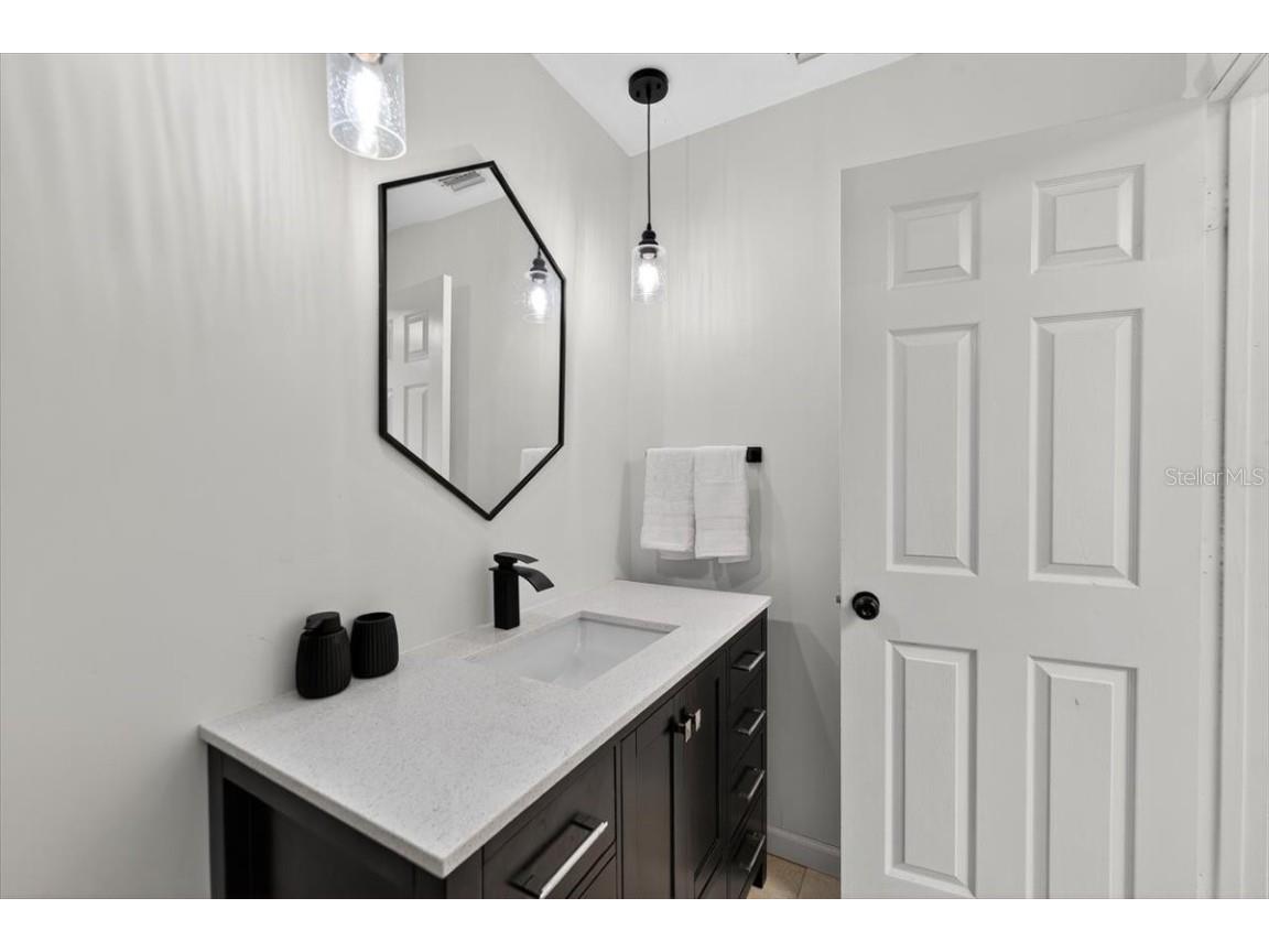 6512 93rd Street E Bradenton FL 34202 TB8425634 image54