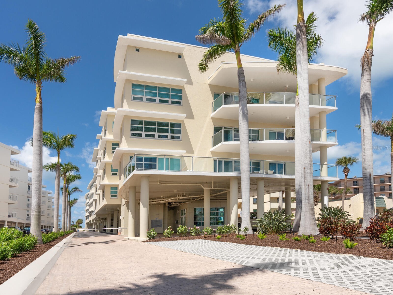 6512 Midnight Pass Road #301 Sarasota FL 34242 - THE GULF A4653604 image3