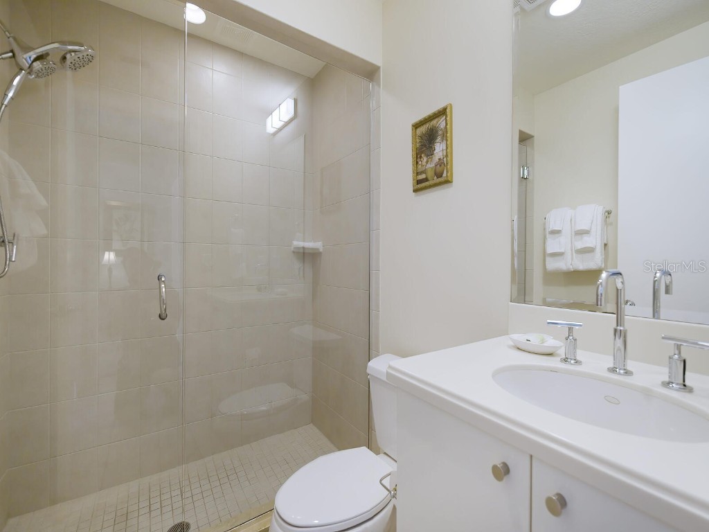 6512 Midnight Pass Road #303 Sarasota FL 34242 A4652317 image26