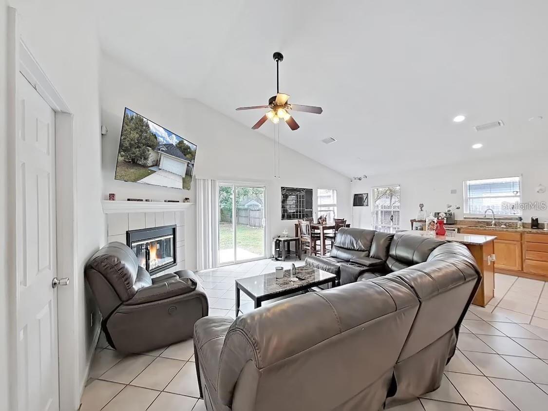 6512 N 24th Street Tampa FL 33610 TB8514437 image4