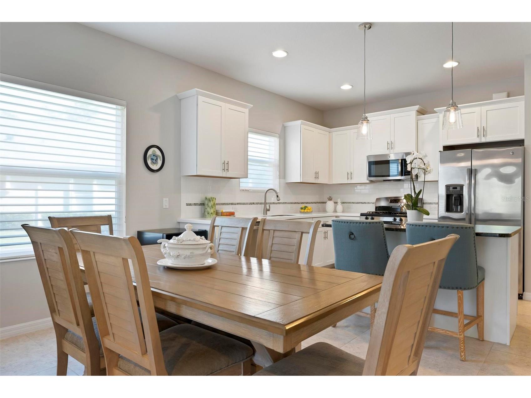 6512 Palm Leaf Court Sarasota FL 34243 A4671196 image10