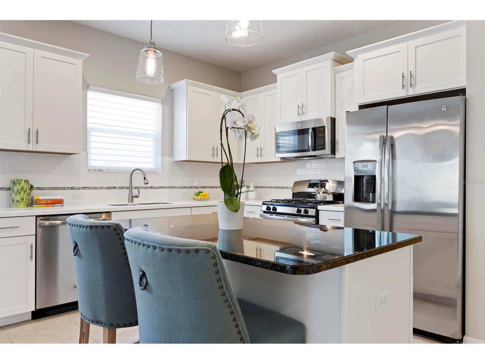 6512 Palm Leaf Court Sarasota FL 34243 A4671196 image11