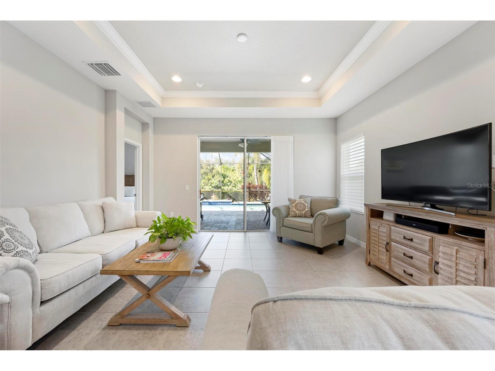 6512 Palm Leaf Court Sarasota FL 34243 A4671196 image5