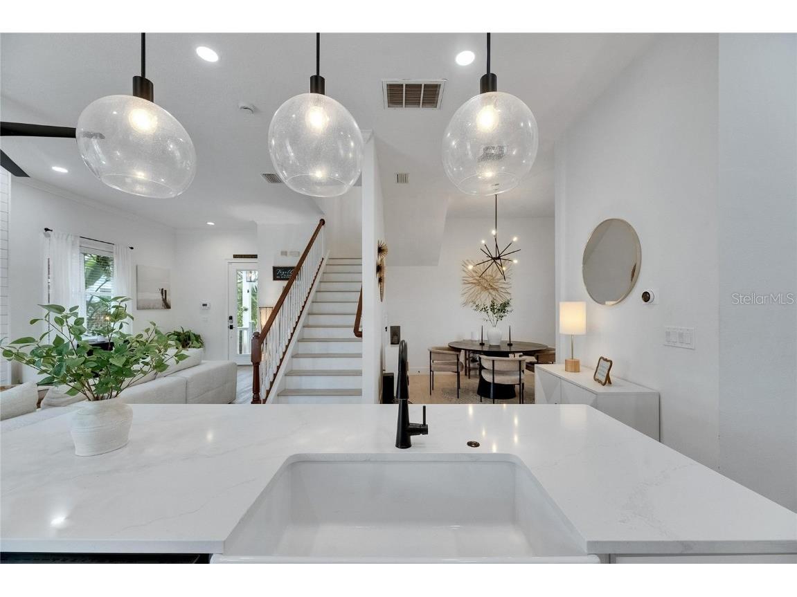 6512 Simone Shores Circle Apollo Beach FL 33572 - ST CRUEX CANAL TB8393675 image22