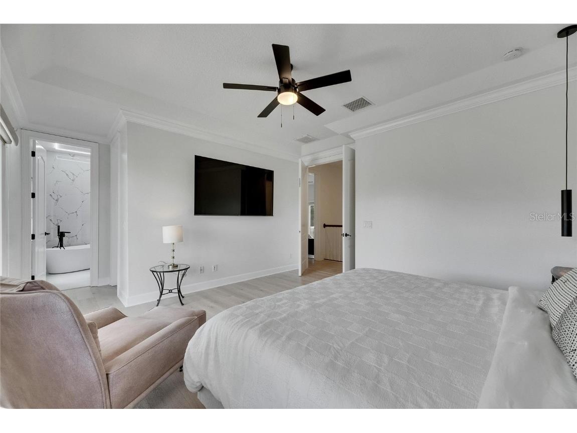 6512 Simone Shores Circle Apollo Beach FL 33572 - ST CRUEX CANAL TB8393675 image37