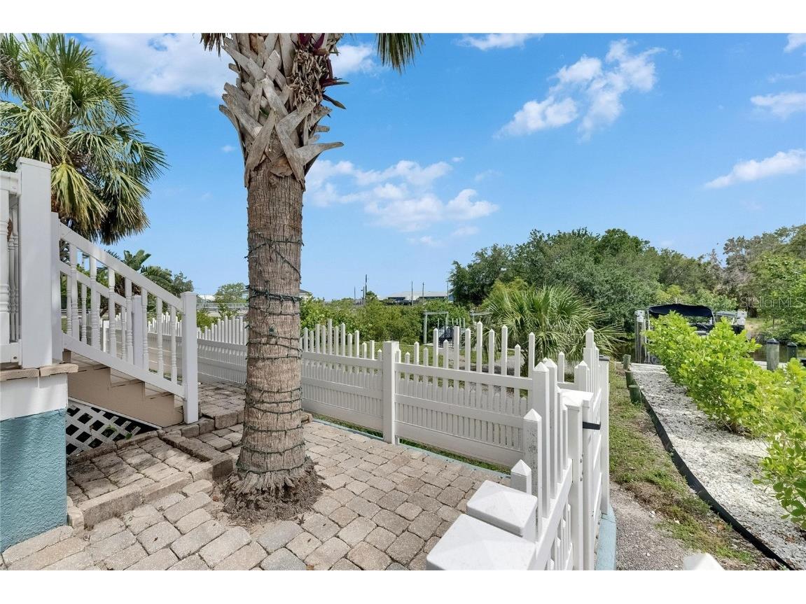 6512 Simone Shores Circle Apollo Beach FL 33572 - ST CRUEX CANAL TB8393675 image61