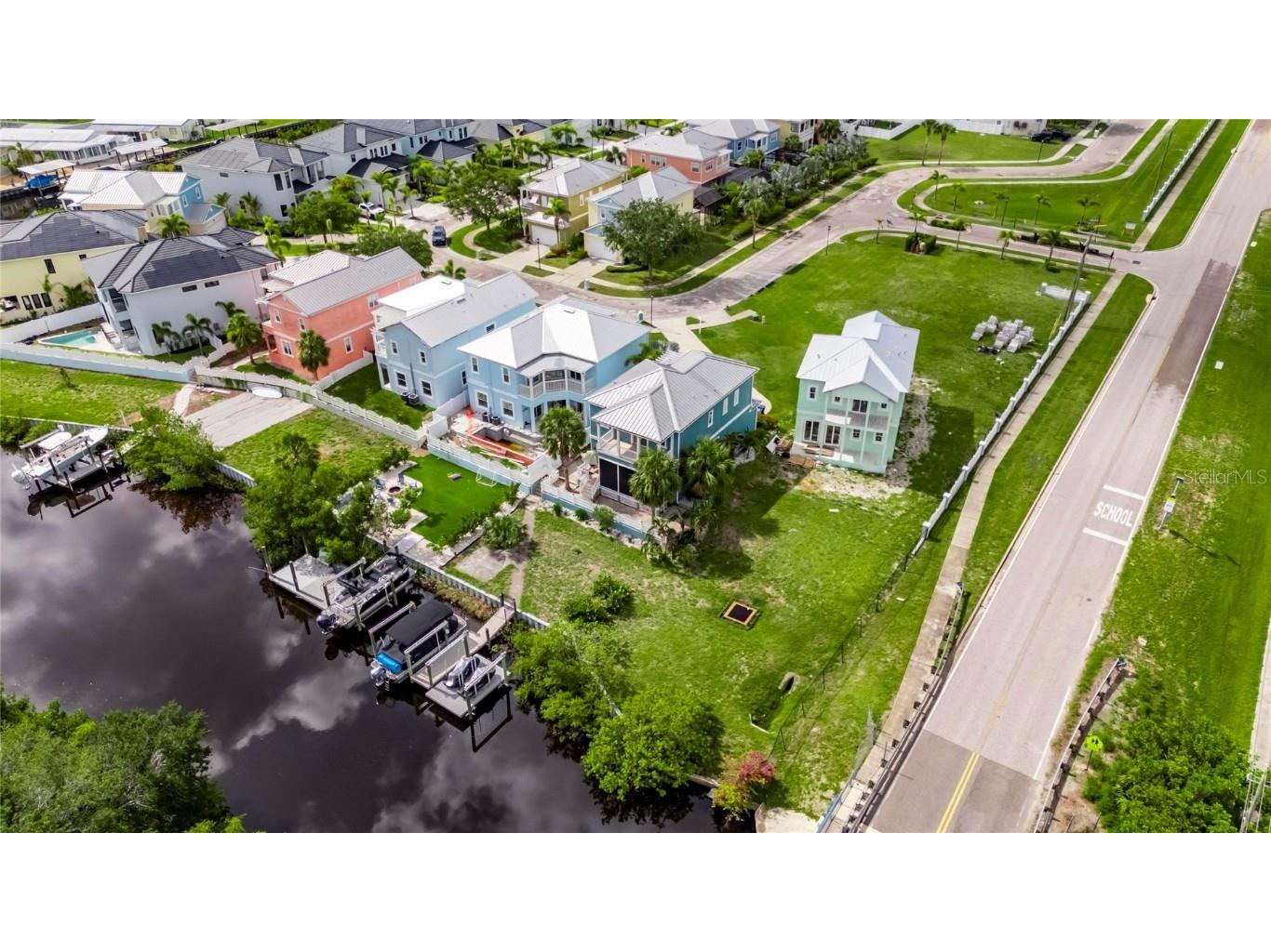 6512 Simone Shores Circle Apollo Beach FL 33572 - ST CRUEX CANAL TB8393675 image91