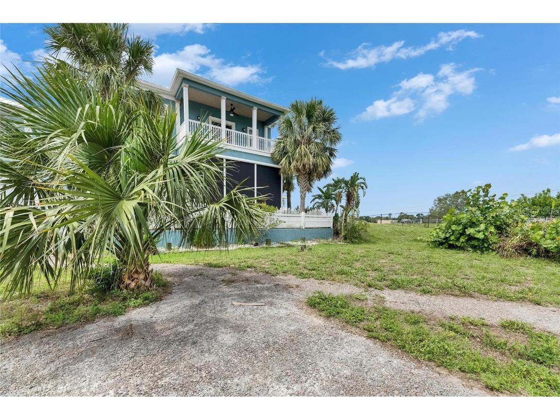 6512 Simone Shores Circle Apollo Beach FL 33572 - ST. CRUEX CANAL TB8447052 image54