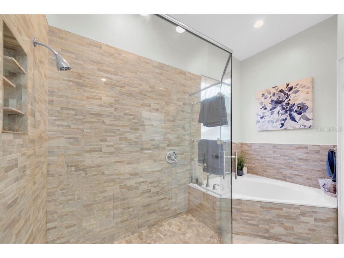 6512 Westward Place Bradenton FL 34201 TB8405481 image25