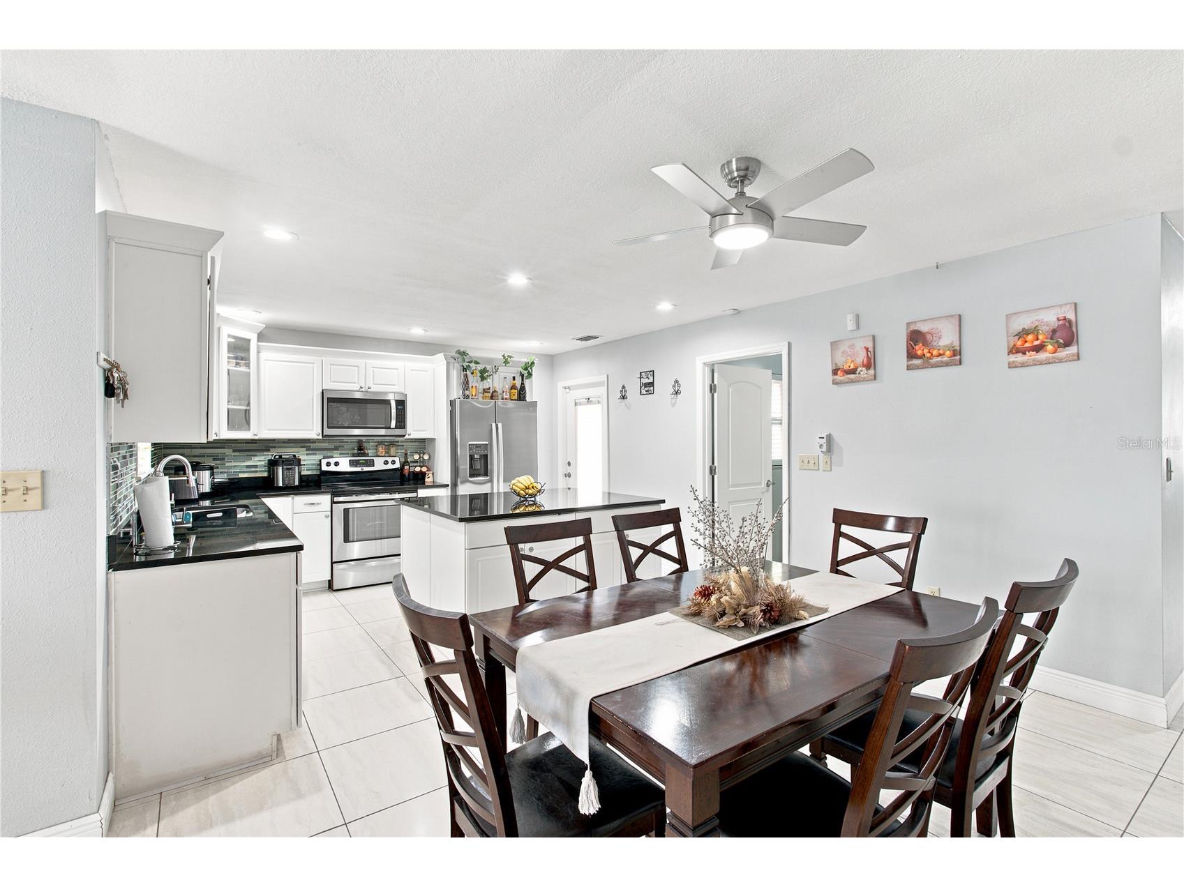 6513 N Manhattan Avenue Tampa FL 33614 TB8532926 image7