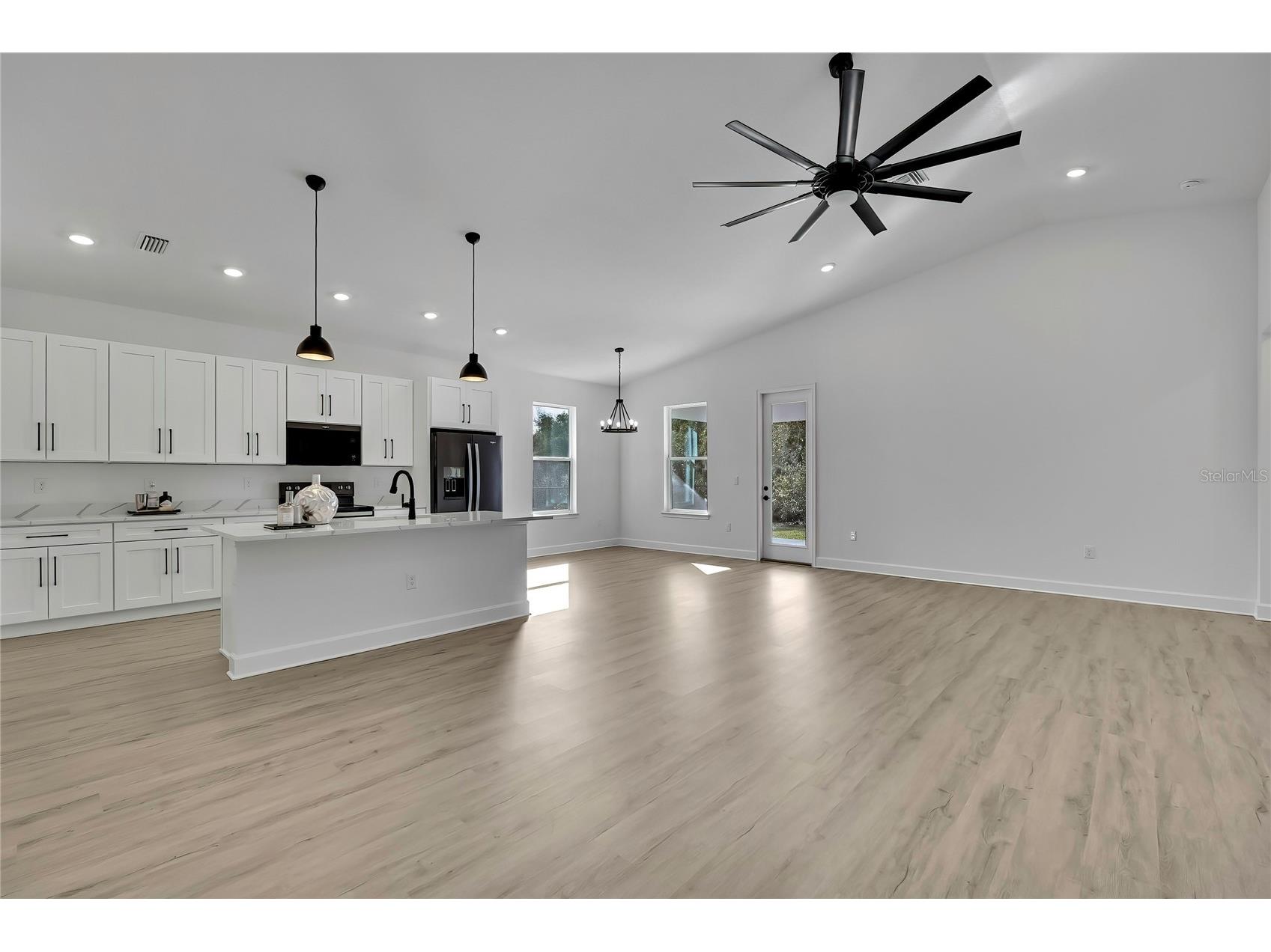 6513 Owl Road Weeki Wachee FL 34613 O6374002 image8