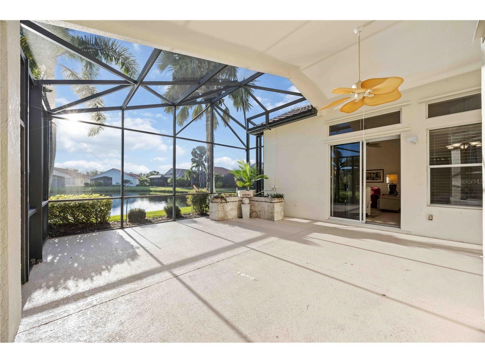 6514 41st Court E Sarasota FL 34243 A4676421 image15