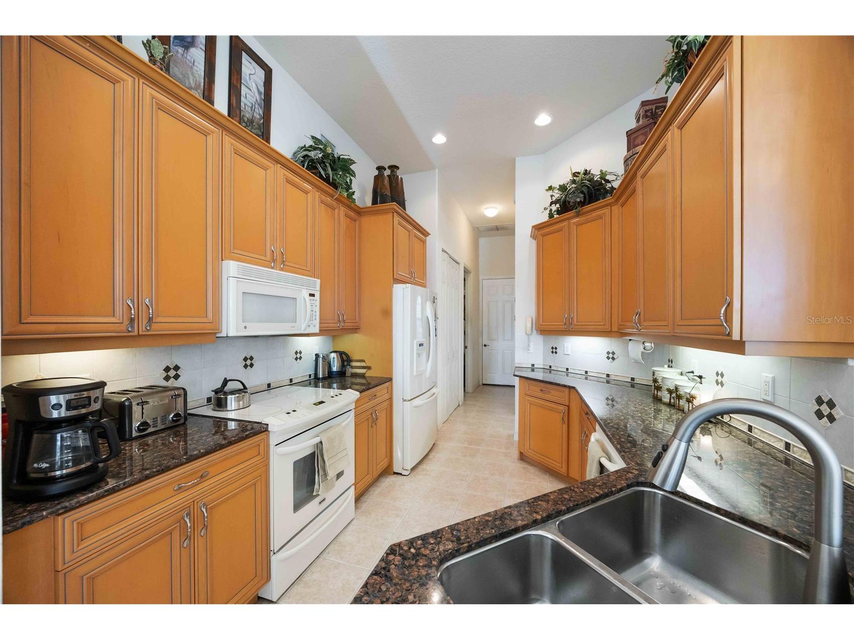 6514 41st Court E Sarasota FL 34243 A4676421 image8