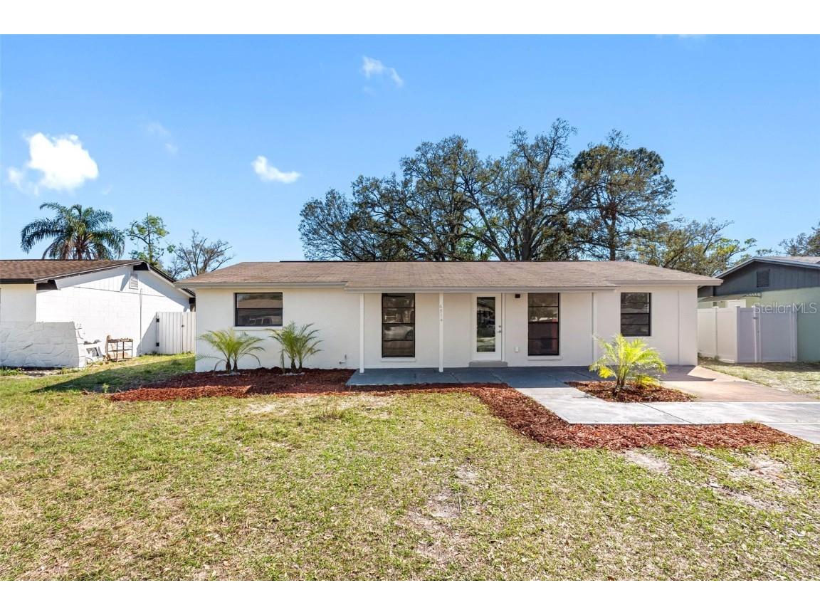 6514 Runningwoods Drive Tampa FL 33634 TB8358512 image1