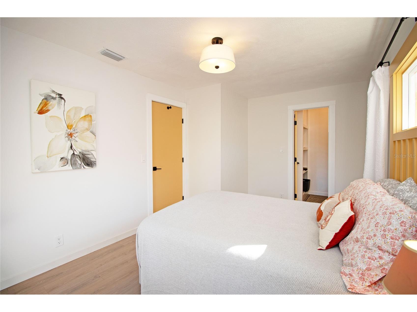 6515 30th Street N Saint Petersburg FL 33702 TB8473755 image16