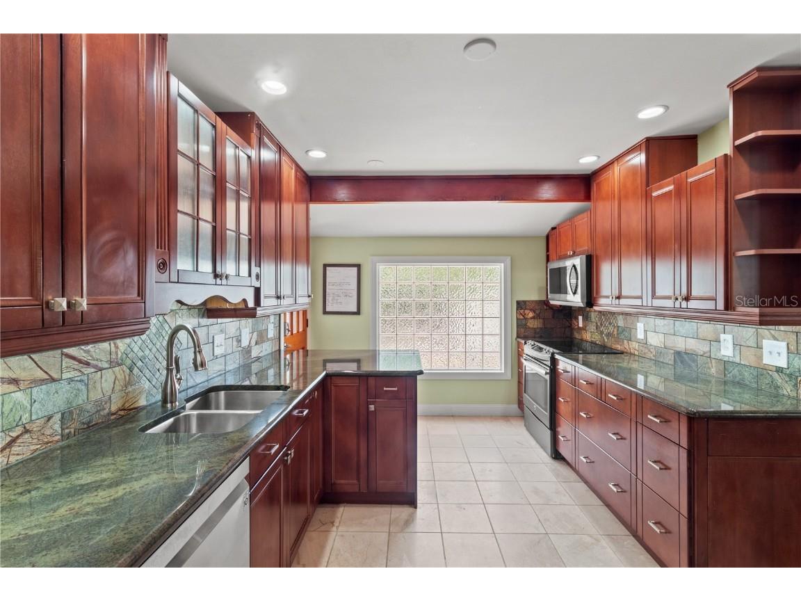 6515 Dimarco Road Tampa FL 33634 TB8427889 image9